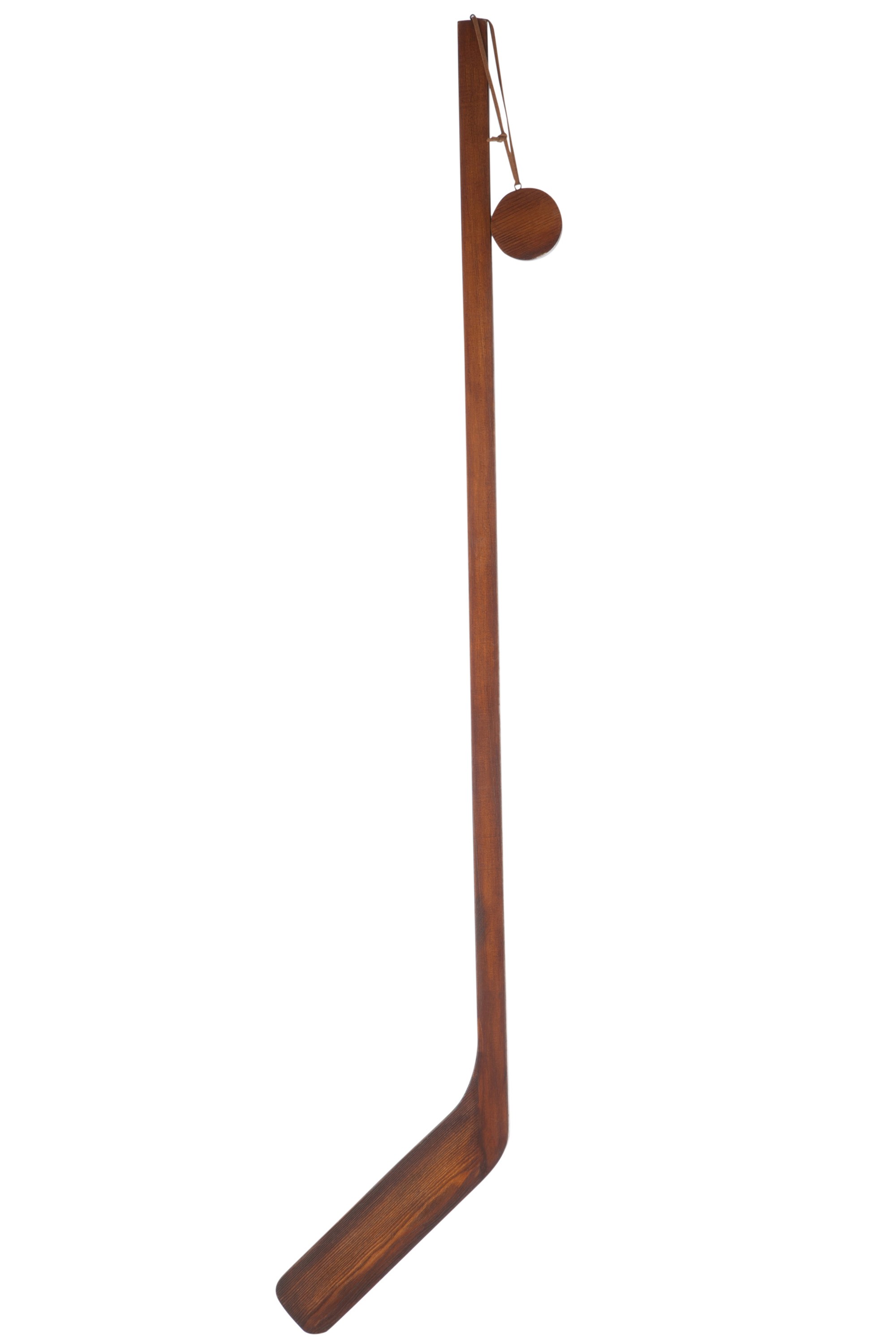 Dekorace dřevěná hokejka s pukem - 3*26*126 cm J-Line by Jolipa