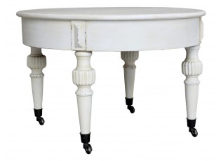 Krémový antik dřevěný coffee stolek na kolečkách Antoinette - Ø70*46 cm
