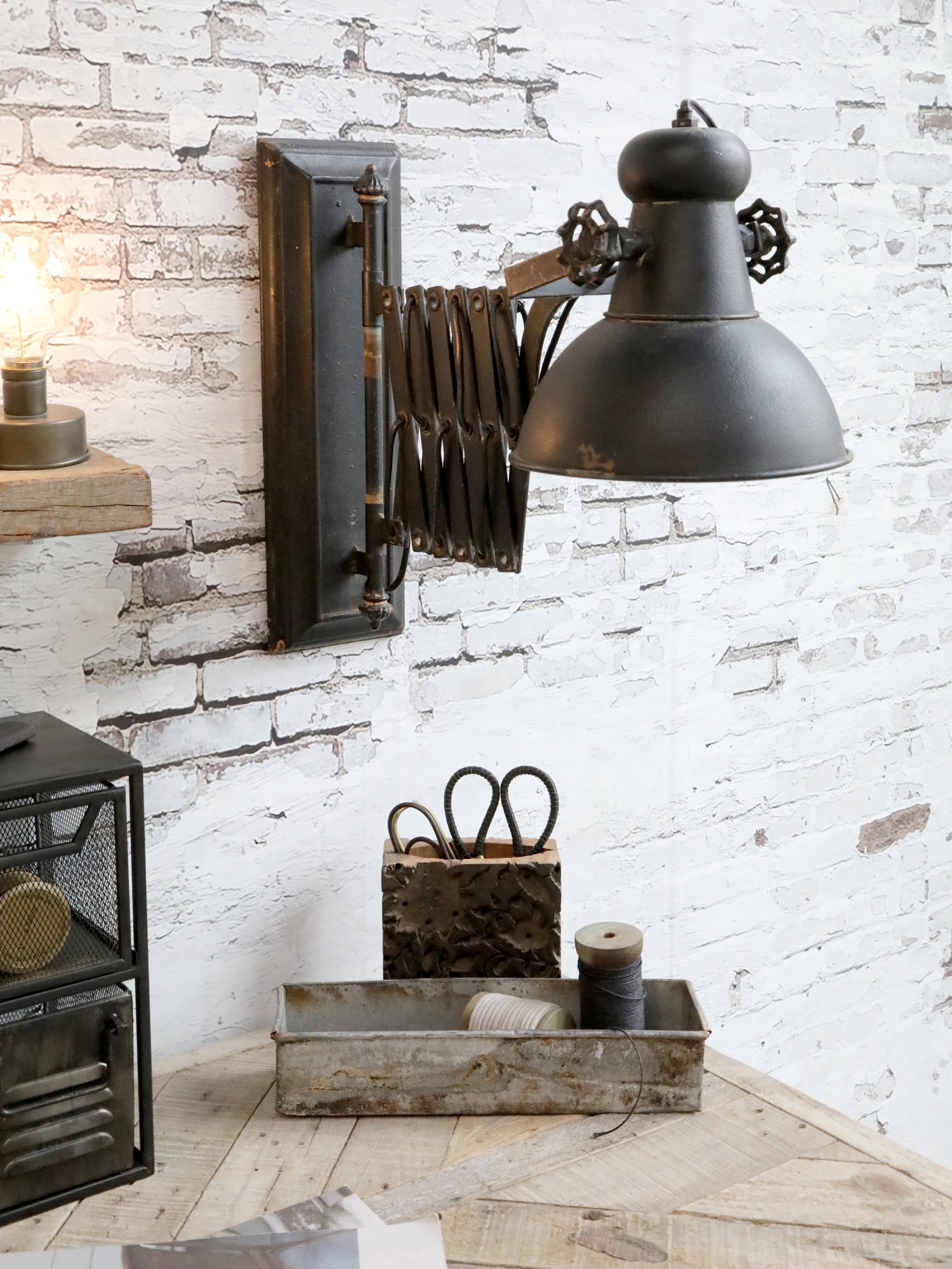 Černá antik nástěnná lampa s patinou Factory Lamp - Ø21*45-105 cm/ E14/ 60W