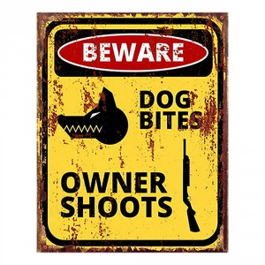 Žlutá nástěnná kovová cedule Beware - 20*1*25 cm