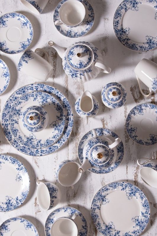 Porcelánová miska s modrými květy Blue Flowers - Ø 14*7 cm / 500ml
