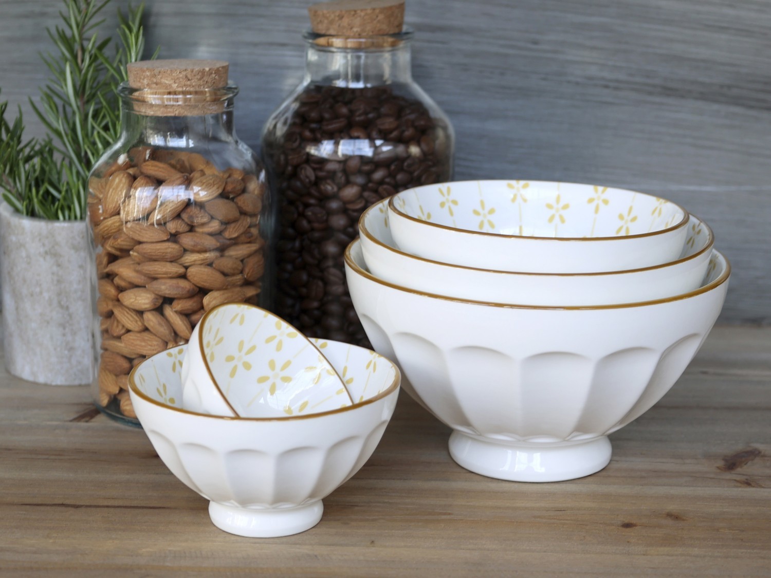 Set 5ks bílá porcelánová miska s medovými květy uvnitř Arés - Ø15*9 cm