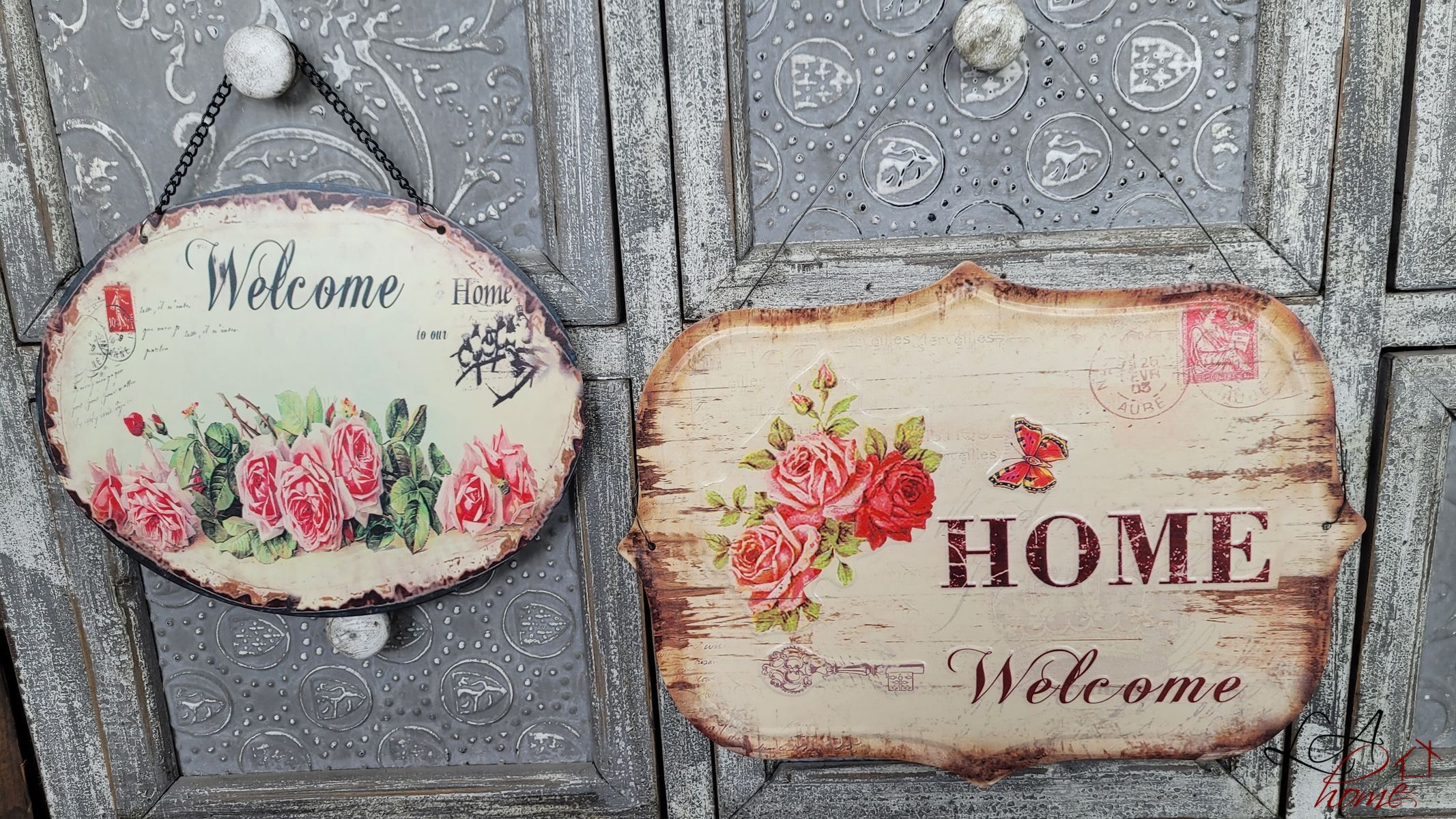 Nástěnná kovová cedule s růžemi Welcome Home - 33*25 cm