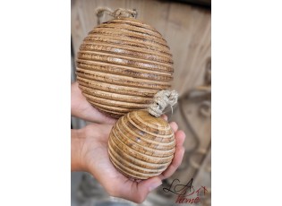 Dřevěná rýhovaná závěsná koule - Ø 8*8 cm