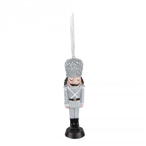 Stříbrná vánoční závěsná ozdoba Louskáček - 4*3*13 cm