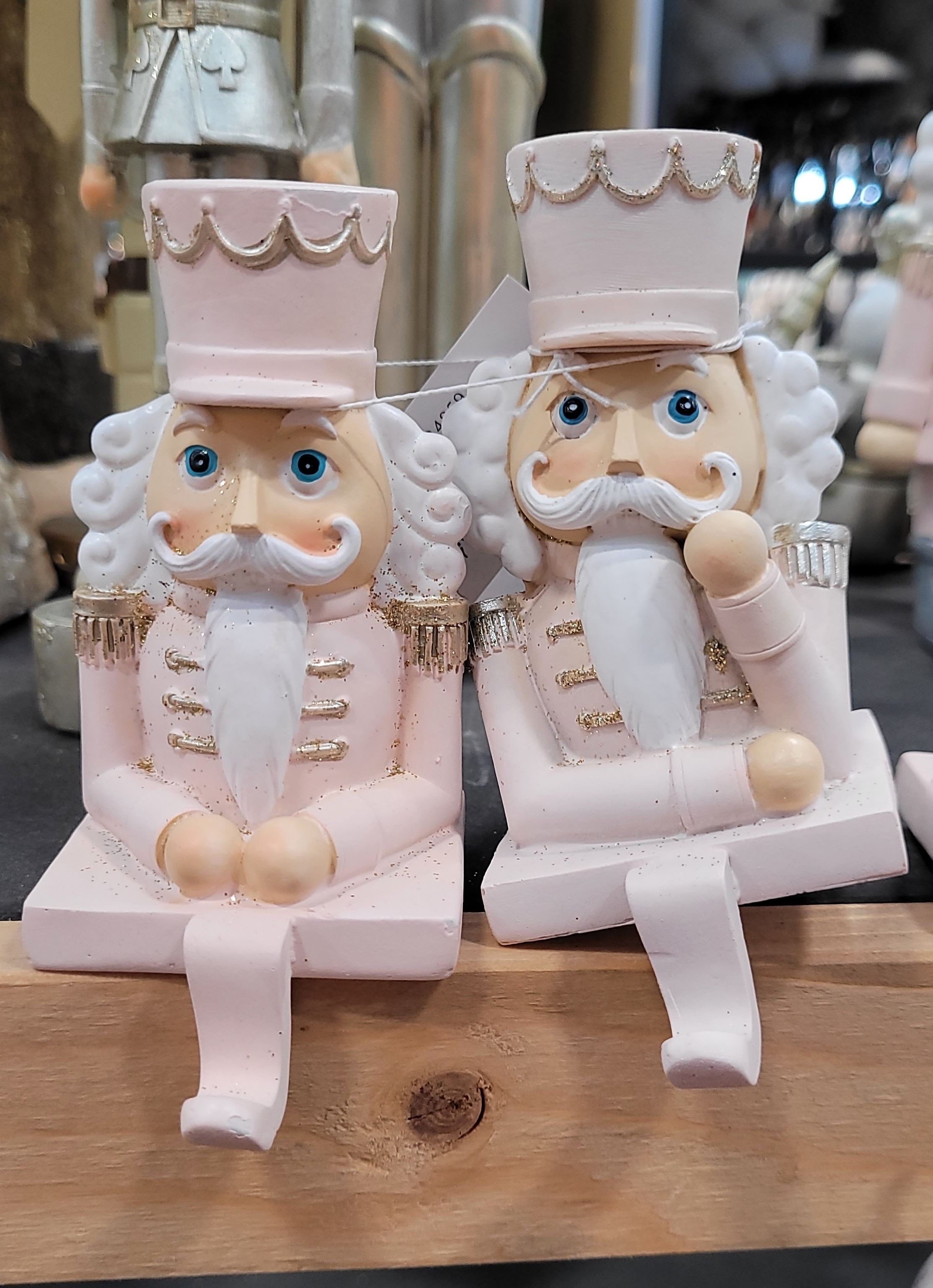 Háček Louskáček v růžovém na vánoční punčochu - 7*6*12 cm