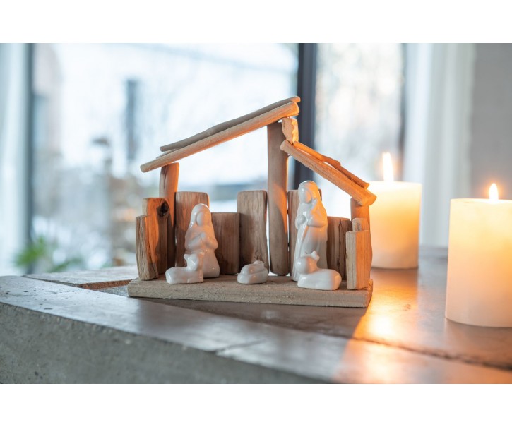 Přírodní dřevěný Betlém s porcelánovými postavičkami - 25*10*19 cm