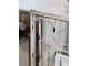Bílá antik kovovo - dřevěná nástěnná polička s košíčky Shain - 71*18*50cm