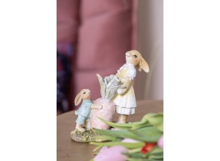 Velikonoční dekorace králíci tahající mrkev - 12*6*13 cm
