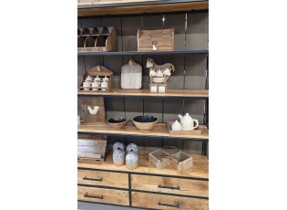 Dřevěný dekorační box s kovovými uchy - 38*22*9 cm