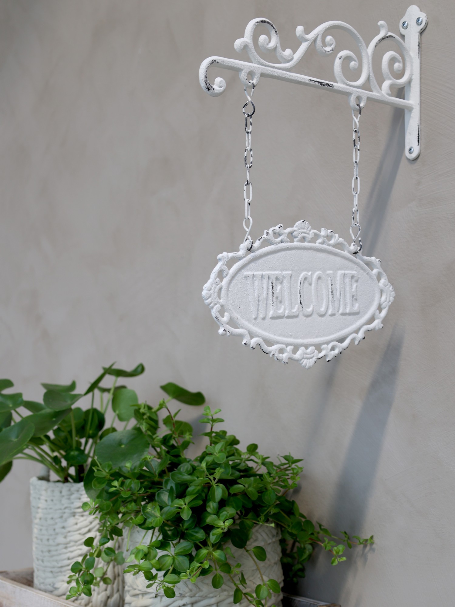 Krémová nástěnná závěsná cedule Welcome – 30*4*38cm