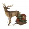 Dekorace vánoční socha Jelen se sáněmi a dárky - 30*9*20 cm Barva: hnědáMateriál: PolyresinHmotnost: 0,512 kg