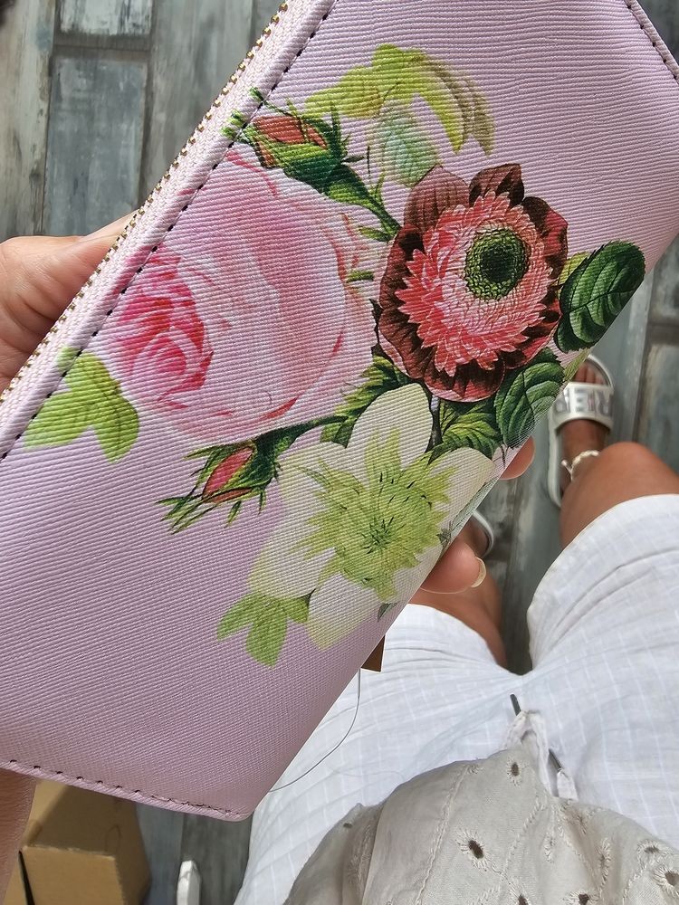 Růžová peněženka s květy Pinerose - 10*19 cm