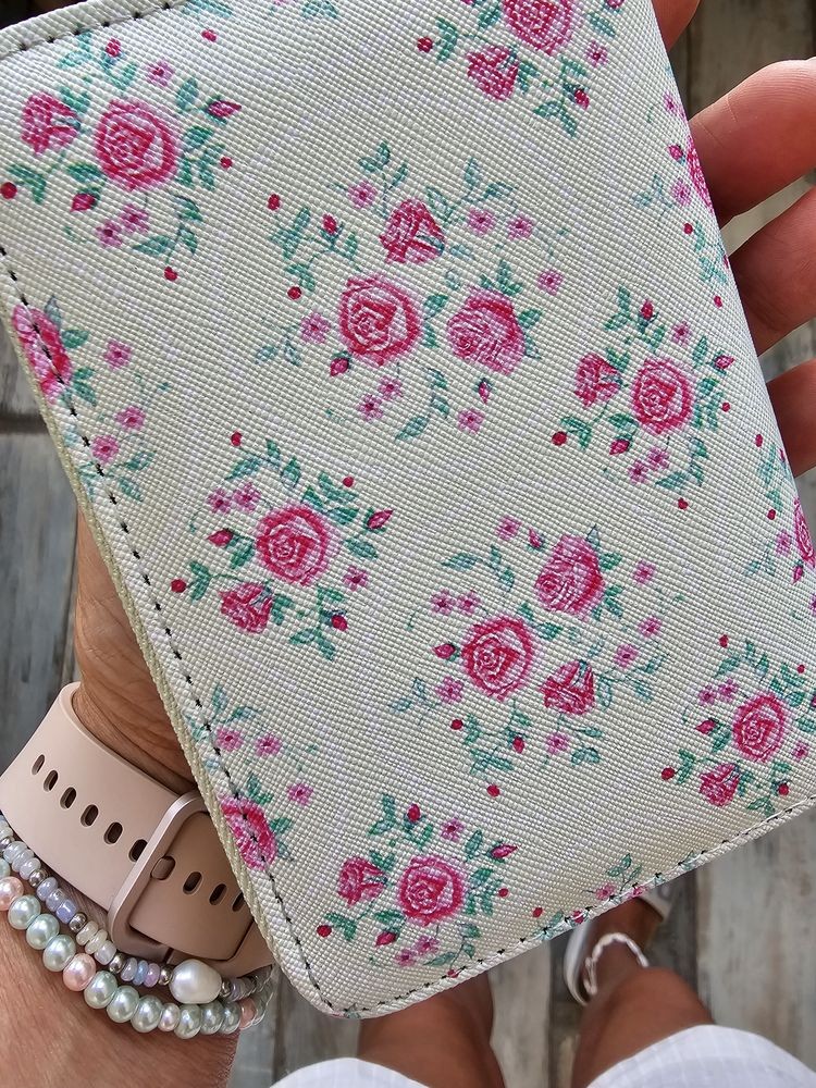 Patelově zelená peněženka s růžičkami Gearose - 10*15 cm