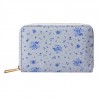 Peněženka s modrými růžičkami Blue Rose Blooming - 10*15 cmBarva: bílá off, modráMateriál: polyuretanHmotnost: 0,222 kg