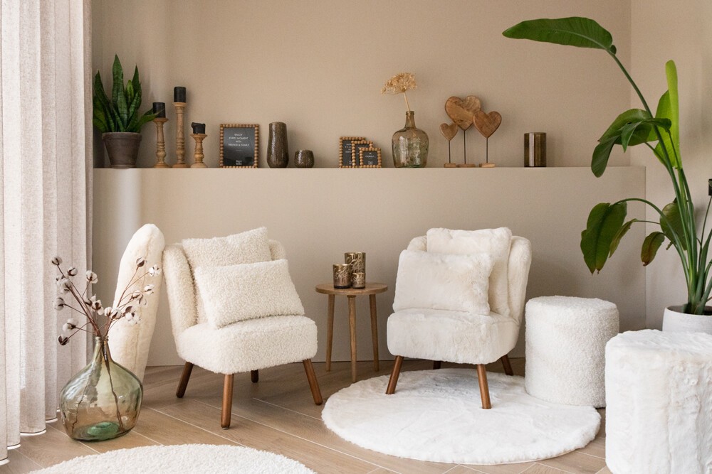 Bílý plyšový měkoučký kulatý puf Soft Teddy White Off - Ø 40*45cm 