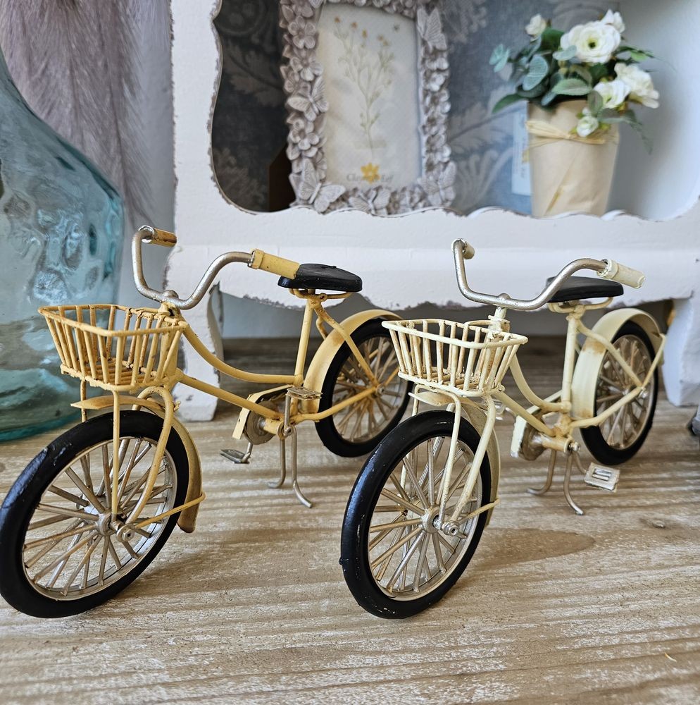 2ks béžový a žlutý antik kovový retro model kola Womens Bike - 23*8*12 cm