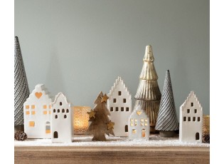 Béžový porcelánový domek svícen na čajovou svíčku Christmas House M - 9*7*14 cm