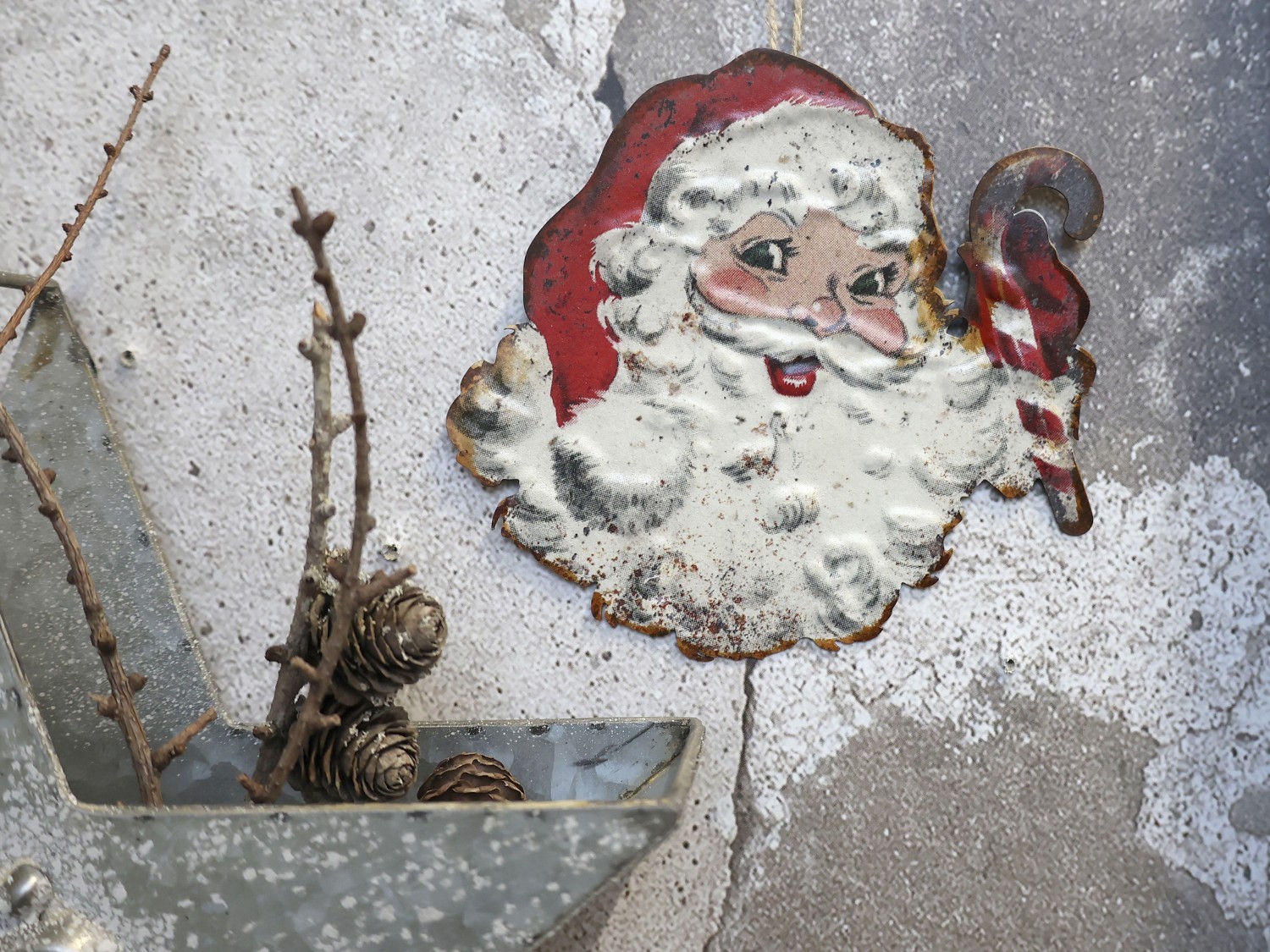 Vánoční kovová dekorace Santa Vintage - 16*16 cm