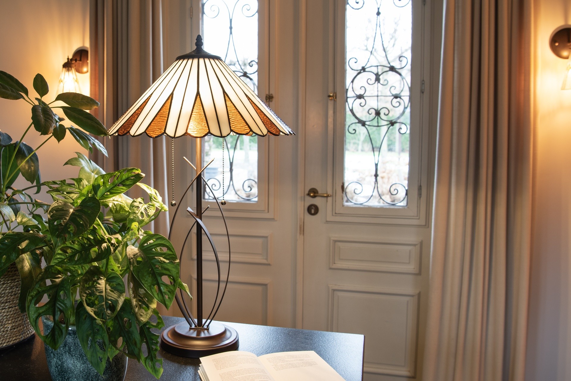 Béžovo-hnědá stolní lampa Tiffany Owa - Ø 41*69 cm E27/max 2*60W