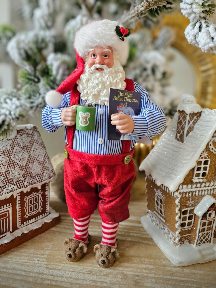 Vánoční dekorace Santa Claus v papučích - 16*8*28 cm