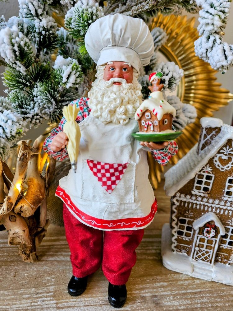 Vánoční dekorace Santa cukrář - 13*10*28 cm