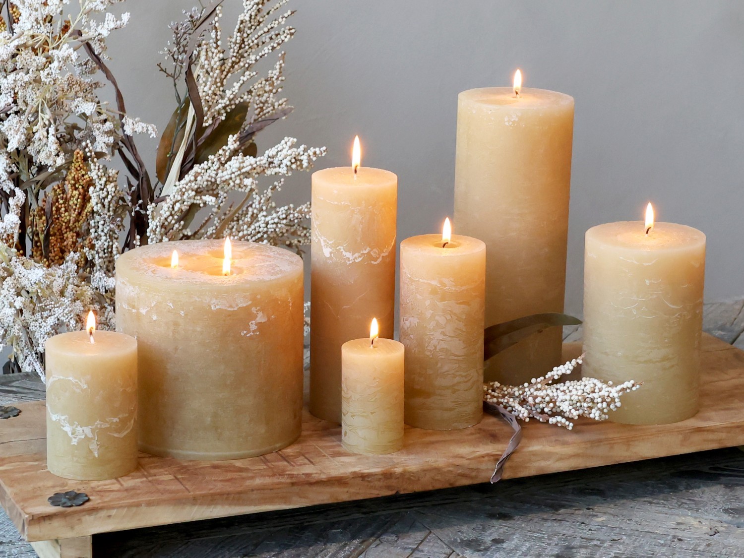 Medová široká svíčka Rustic pillar honey - Ø 7*10cm/ 40h