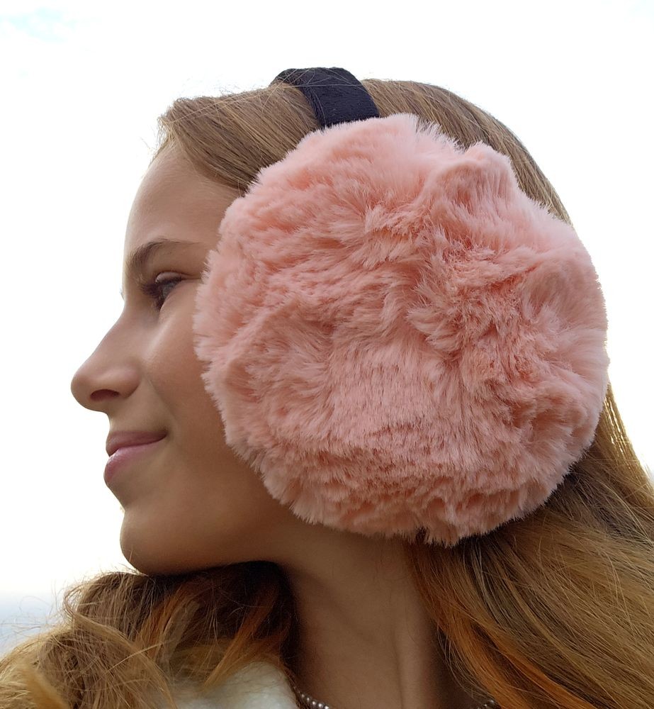 Lososově růžové skládací chlupaté klapky na uši - Ø 14cm - one size