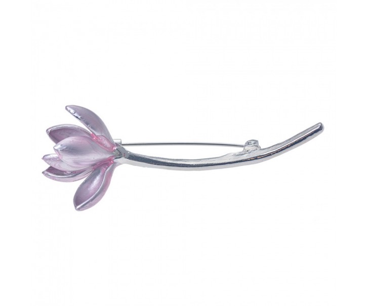 Stříbrná kovová brož s květinou