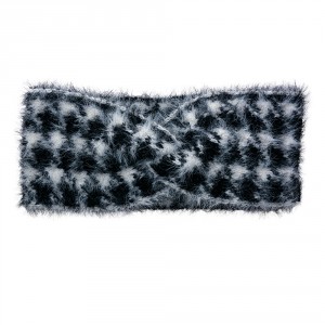 Bílo-černá károvaná dámská chlupatá zimní čelenka - 10*22 cm