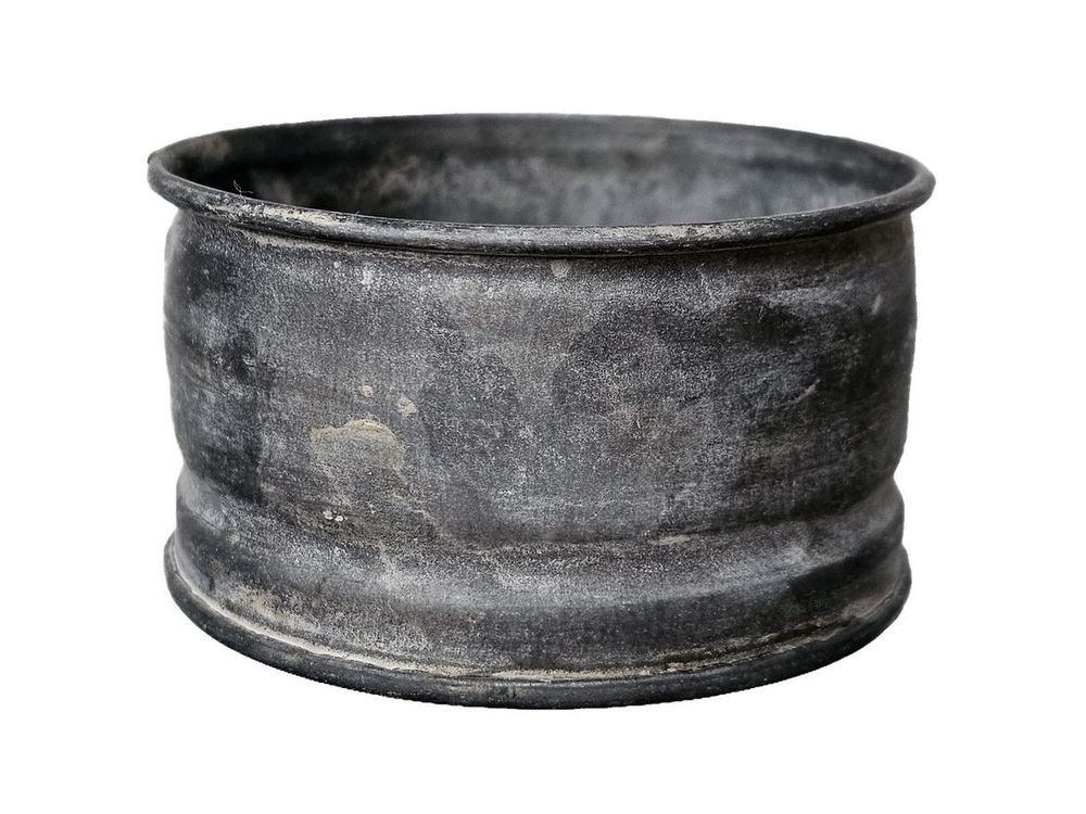 Zinkový antik plechový svícen Dorié - Ø 8*4cm