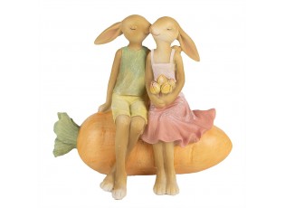 Dekorace králičí pár sedící na mrkvičce - 17*10*15 cm
