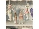 Závěsná ozdobná dekorace králičice v šatech s vejcem - 4*4*10 cm
