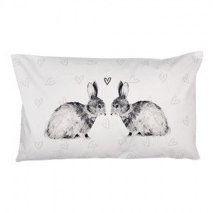 Povlak na polštář s motivem králíčků a srdíček Bunnies in Love - 30*50 cm