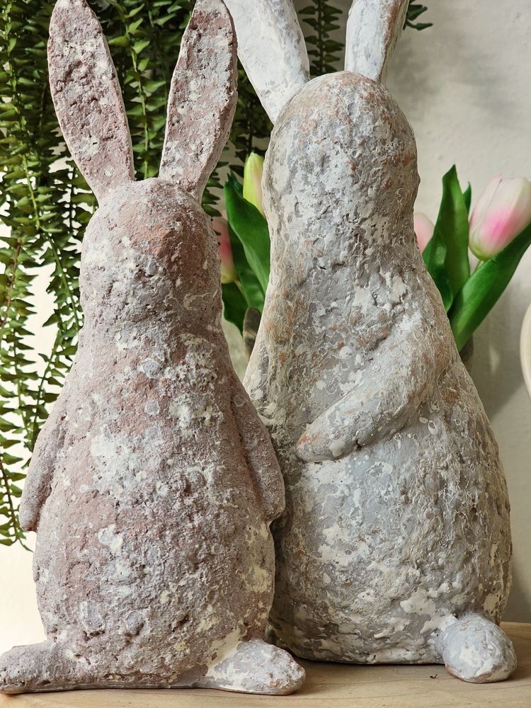 Béžová antik dekorace socha králík - 15*12*31 cm