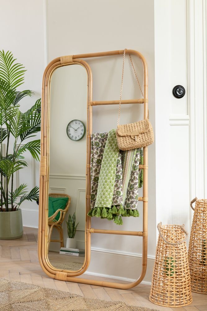 Přírodní ratanové zrcadlo se žebříkem Ellen Rattan Natural - 80*3*180 cm