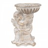 Bílý antik květináč se sochou anděla Angelio Baroque - 18*15*23 cmBarva: bílá antik s bronzovou patinouMateriál: cementová směsHmotnost: 2,19 kg