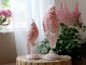 Růžová dekorace papoušek na podstavci Parroté - 12*12*37 cm