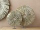 Stolní dekorace z mořské trávy ve tvaru kruhu na noze - 45*11*50 cm