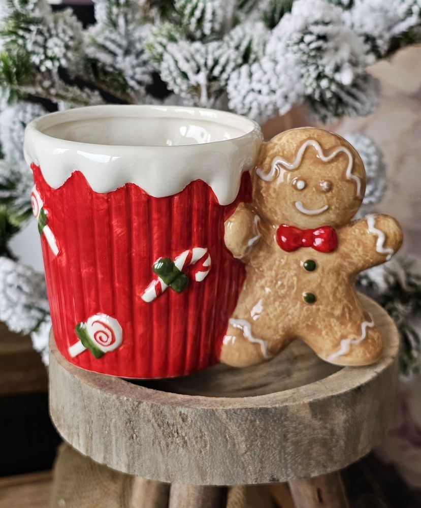 Červený keramický hrneček Perníček Gingerbread - 15*10*10 cm / 350 ml