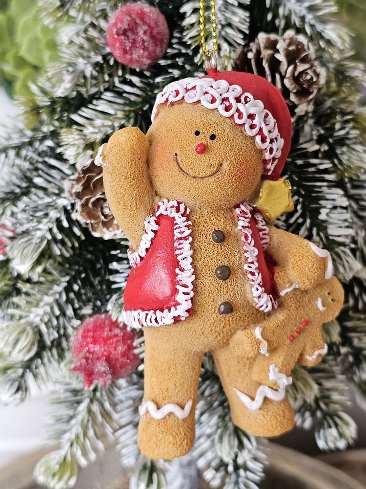 Hnědá vánoční ozdoba Perníček Gingerbread - 6*4*9 cm