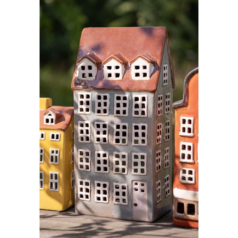 Šedý keramický svícen na čajovou svíčku domek Amster Village - 15*11*30 cm
