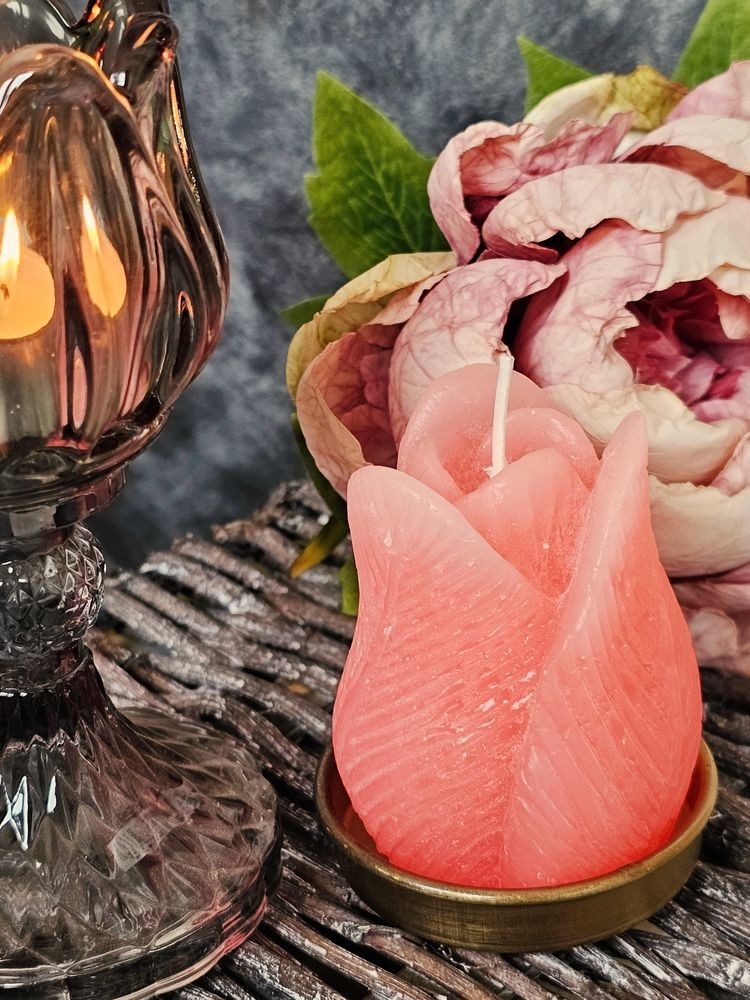 Růžová svíčka ve tvaru tulipánu Tulip Blush Pink - Ø 7*8 cm 