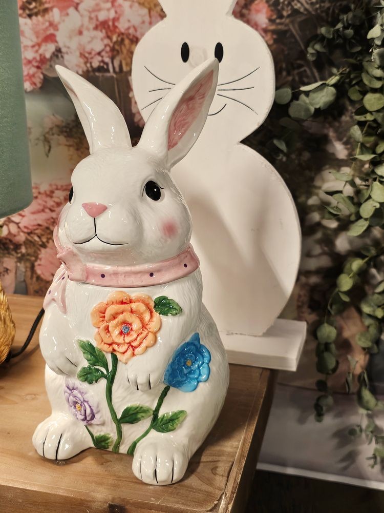 Bílá keramická úložná nádoba králík s květy - 16*15*29 cm