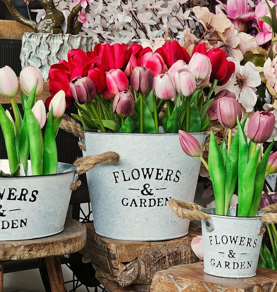 Plechový květináč s jutovými uchy Flowers & Garden - Ø 23*17 cm
