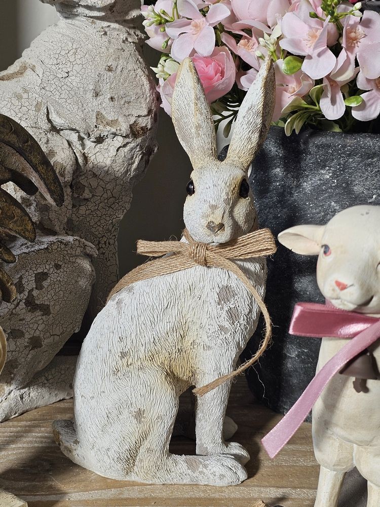 Dekorace béžový sedící králík s mašlí Rabbit Bow - 14*10*26 cm