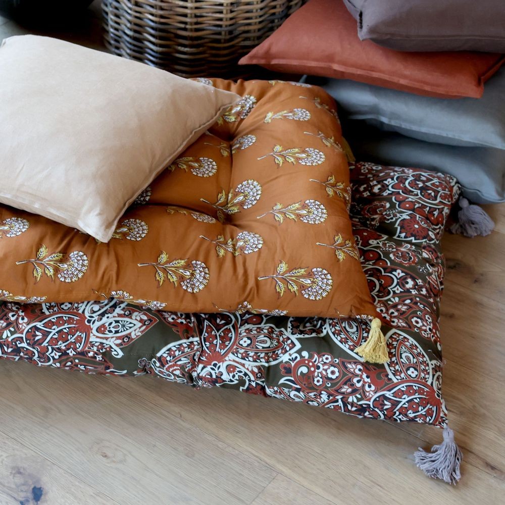 Béžová matrace s květinovým vzorem Aix Vintage Quilt - 70*180 cm
