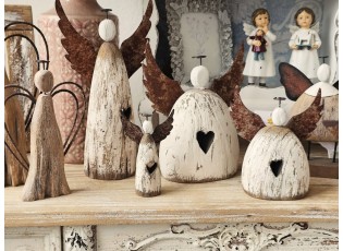 Dekorace dřevěná figurka anděl se srdíčkem Angel Rustic L - 19*6*21 cm