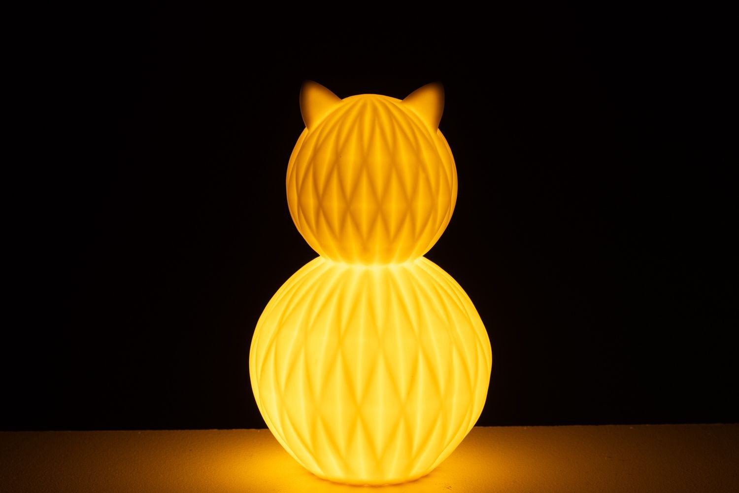 Bílá porcelánová lampa kočka Cat Led - Ø 13*22 cm
