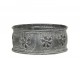 Zinkový antik kovový svícen s květy na válcovou svíčku - Ø 13*6 cm Chic Antique
